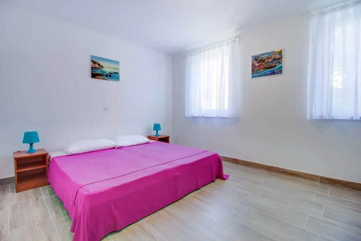 Apartment In Cunski/Insel Losinj 15045
